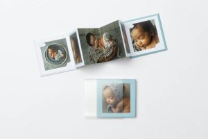 Mini accordian books to store and keep your pictures